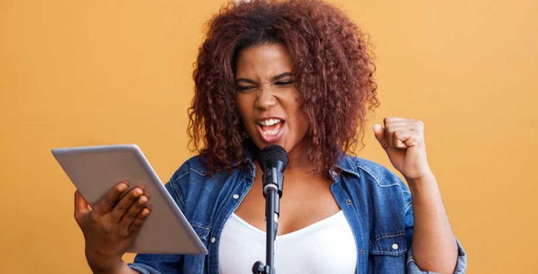 What is the difference between a voice teacher and a vocal coach?